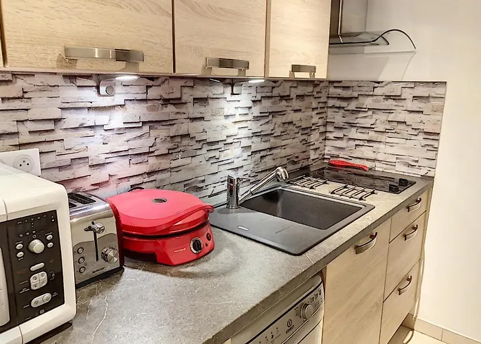 A Deux Pas De La Plage, Proche Commerces Avec Wifi Et Equipements Complets - Fr-1-361-40 Lejlighed Saint-Pair-sur-Mer